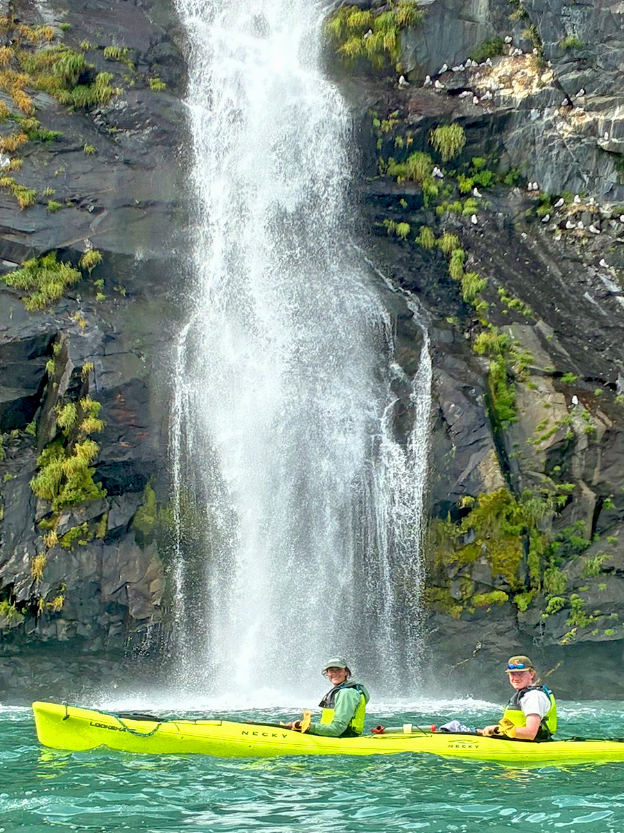 Alaska Sea Kayaking Tour Pic